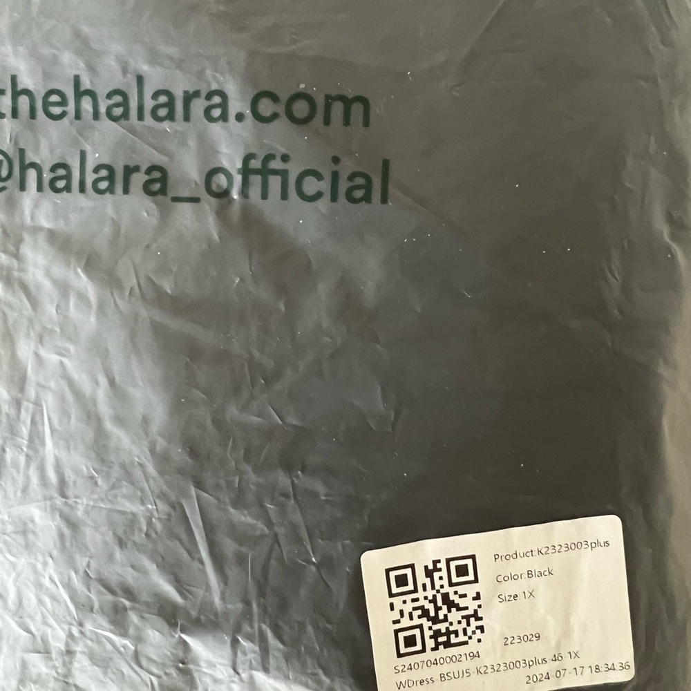 NWT HALARA Deep V Neck Sleeveless High Low Crossover Hem Flowy Midi Dress 1X - Picture 7 of 7